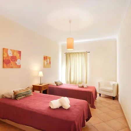 T2 B Apt Sobreiro Apartment *