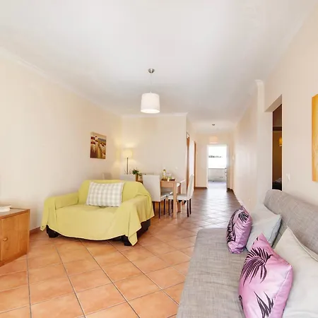 T2 B Apt Sobreiro *